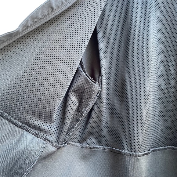 Adidas Umass Jacket size M - Picture 10 of 14